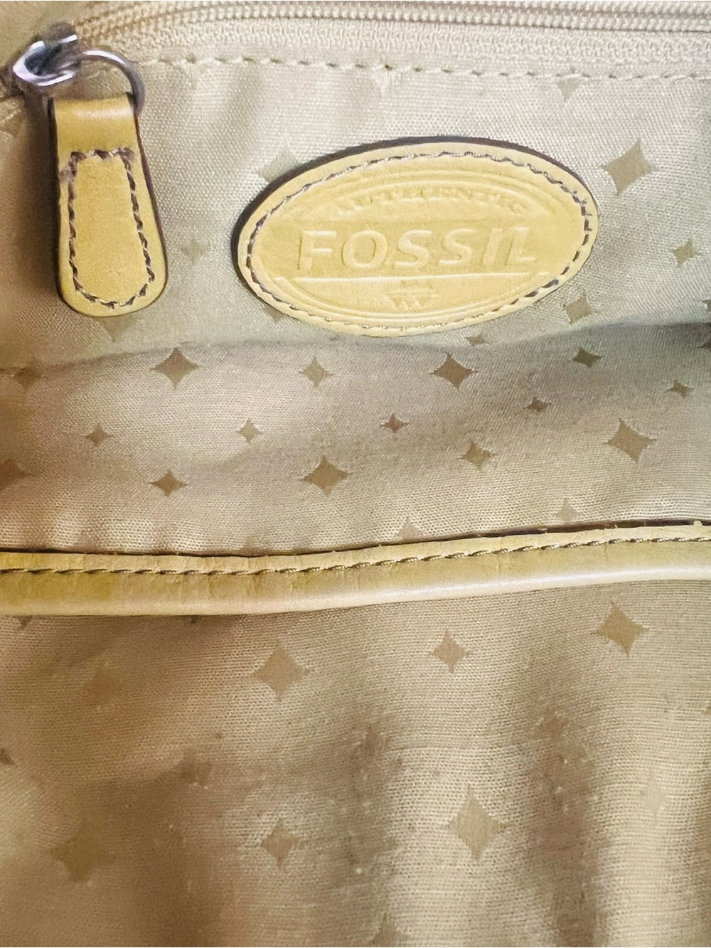 Fossil Yellow Leather Crossbody Purse features silver-tone key logo plaque - Picture 6 of 7